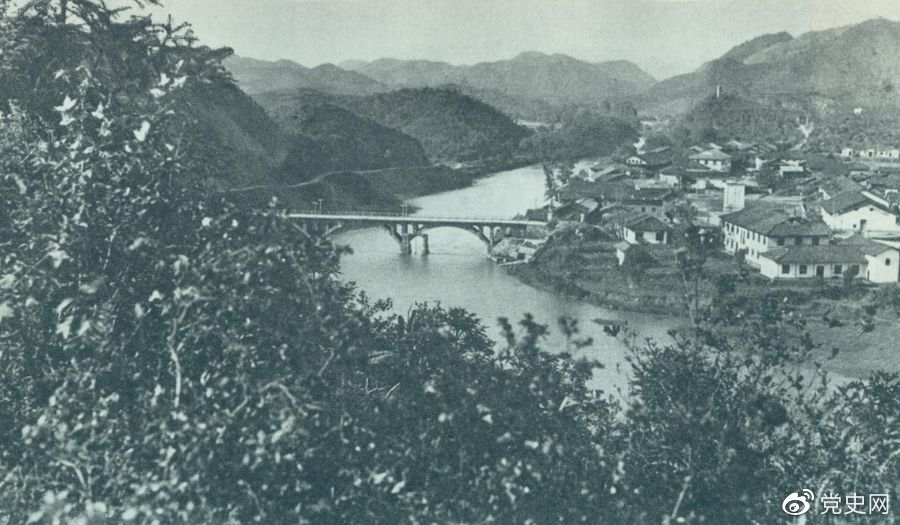 1930年12月，紅軍在龍岡地區(qū)殲滅國民黨軍第十八師近一萬人，活捉敵師長張輝瓚。圖為作戰(zhàn)舊址江西興國東北的龍岡。